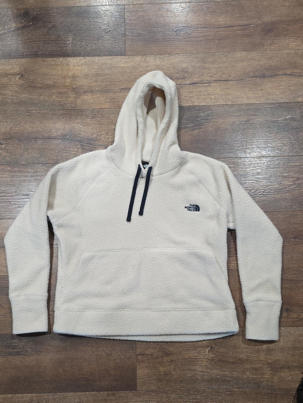 The North Face Women's Cream Sherpa Pullover Hoodie